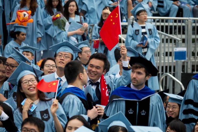 Reports of Visa Checks, Deportations Worry Chinese STEM Students in US: Navigating Uncertainty